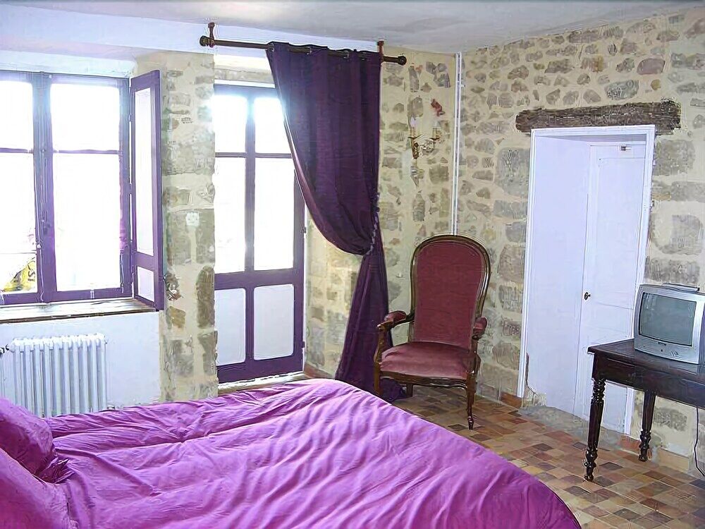 Le Vieux Chateau Airvault Dış mekan fotoğraf