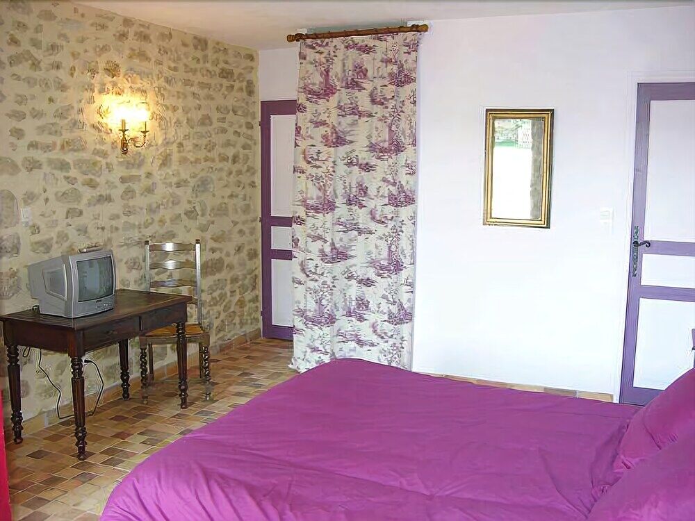 Le Vieux Chateau Airvault Dış mekan fotoğraf